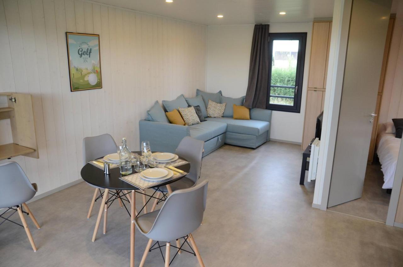 Cottages Du Golf Fleuray-Amboise 坎格雷 外观 照片