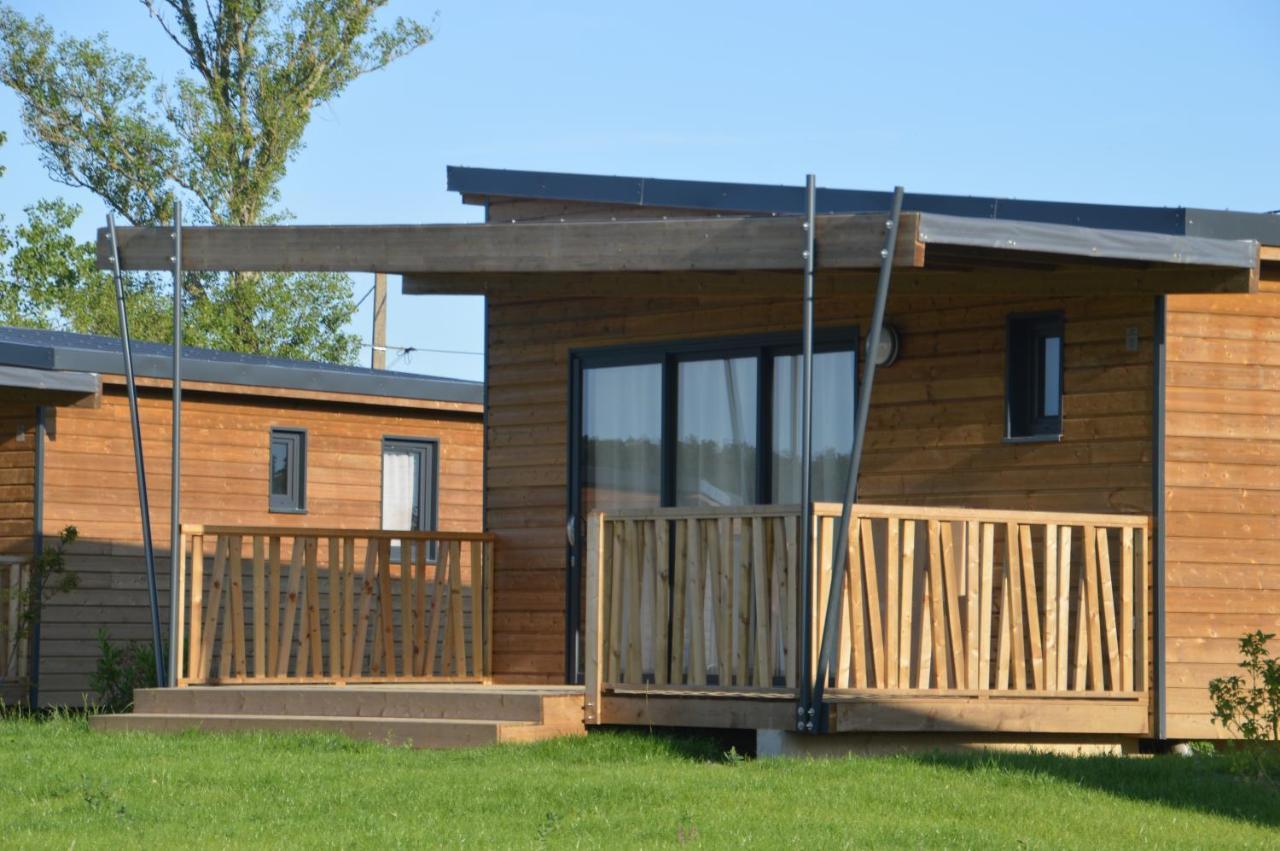 Cottages Du Golf Fleuray-Amboise 坎格雷 外观 照片